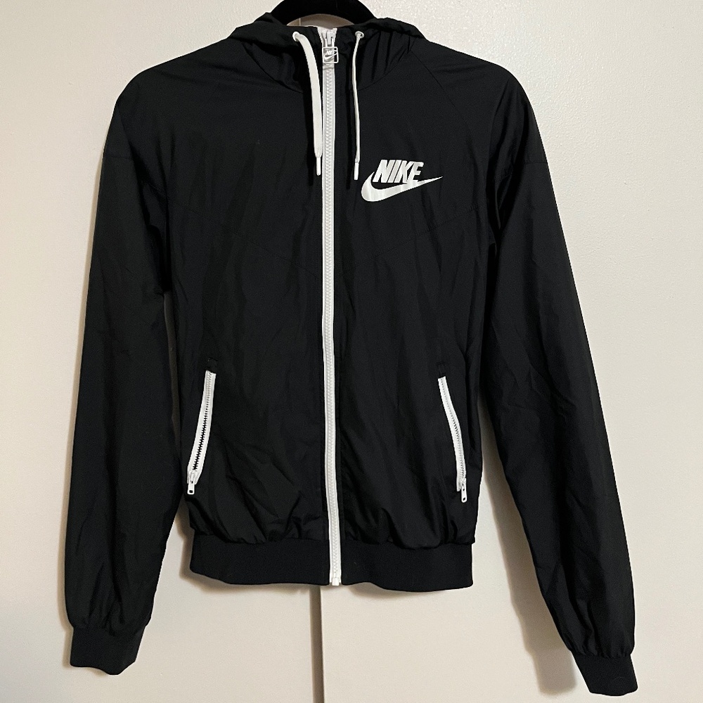 Nike Women's Windrunner Jacket